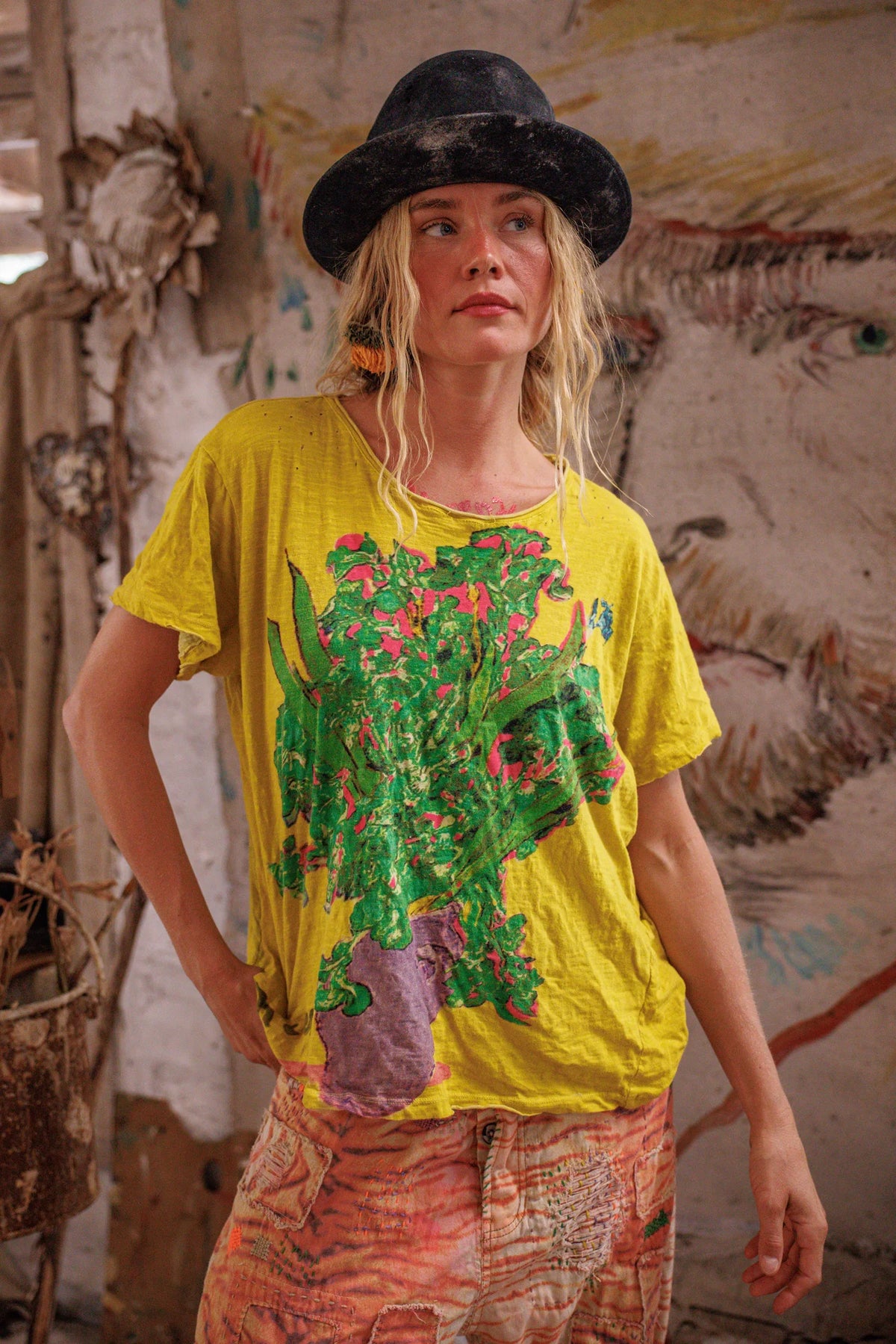 Vincent Find Beauty Tee