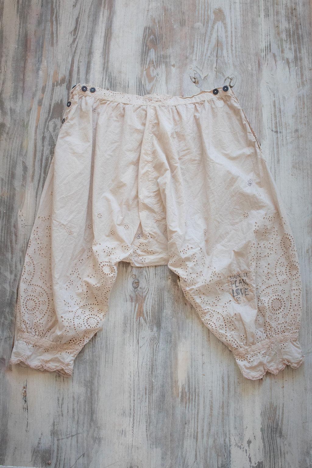 Eyelet Llucia Bloomers - Magnolia Pearl Clothing