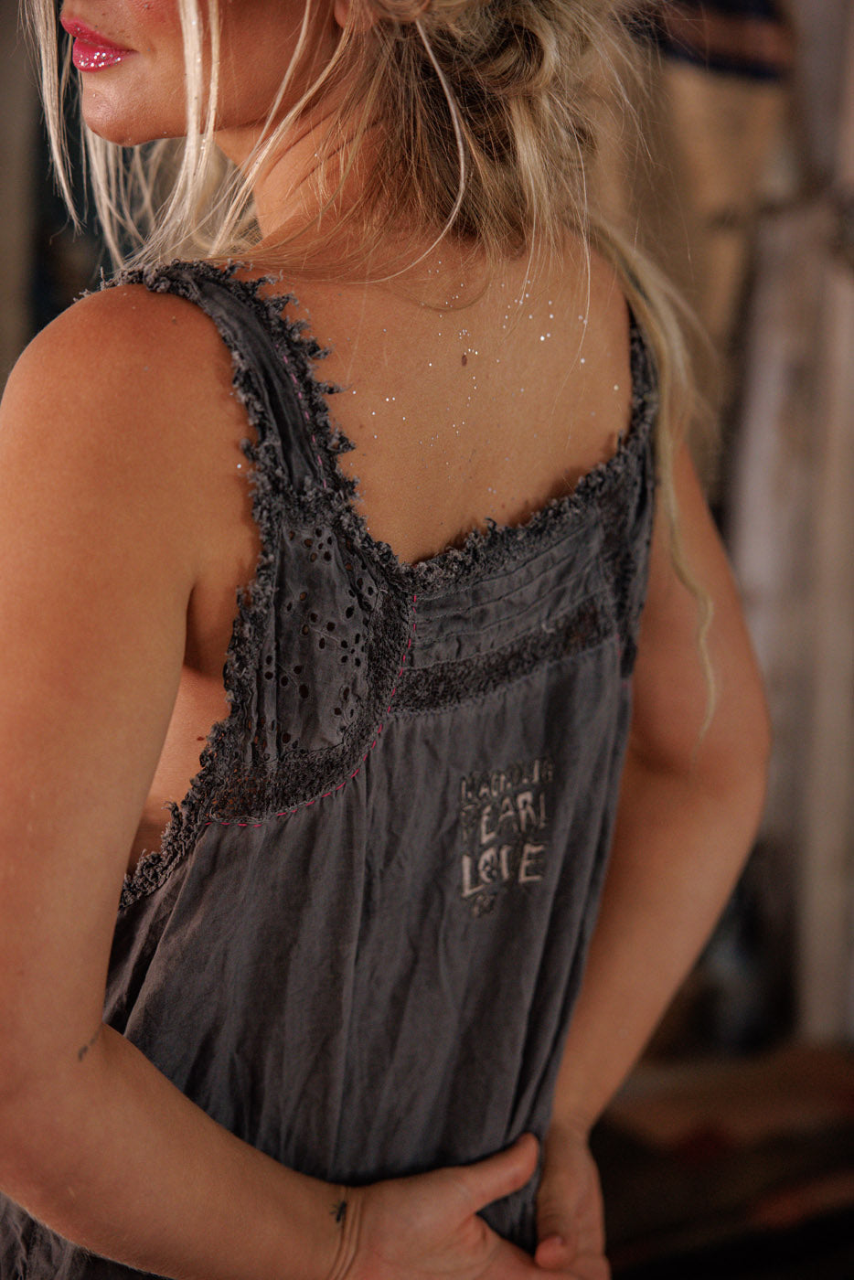 Рокля с презрамки Taya Rose 