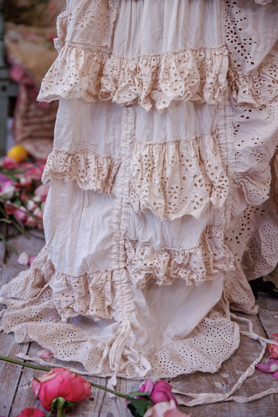 デラナアイレットキャミドレスムーンライト 