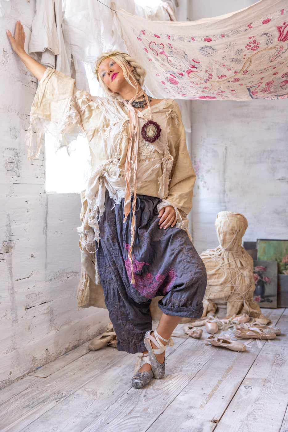 Dragon Garçon Trousers Magnolia Pearl Clothing