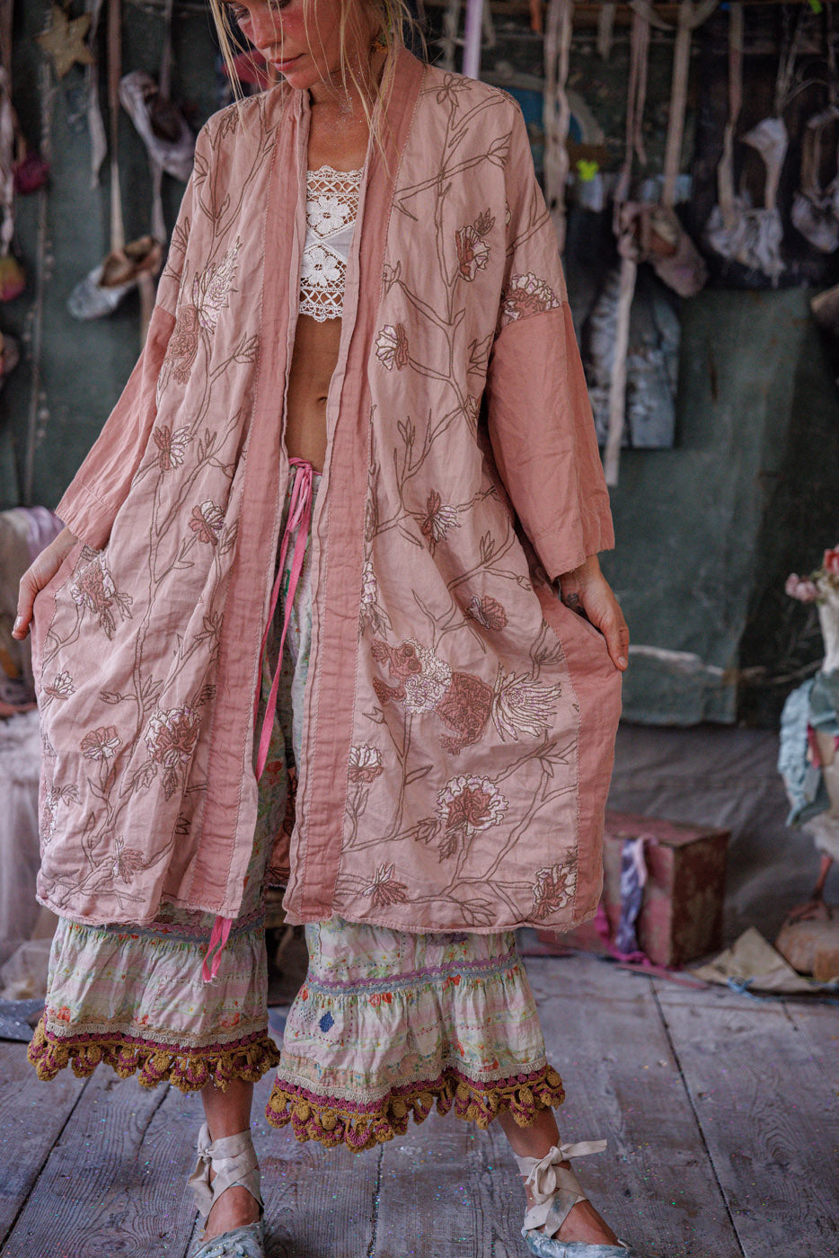 Embroidered Lilikoi Kimono – Magnolia Pearl Clothing
