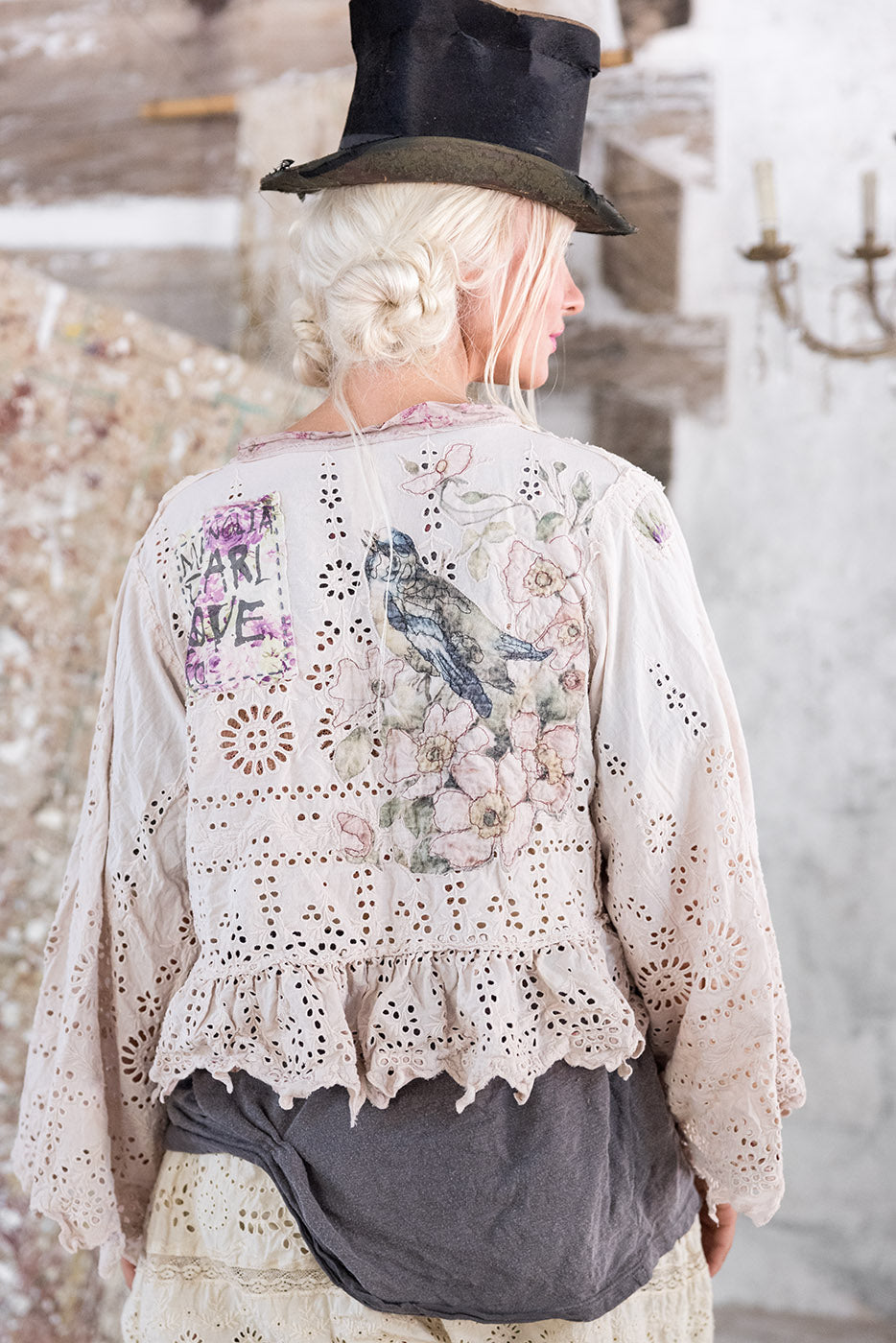 Eyelet Lise Lotte Piano Shawl