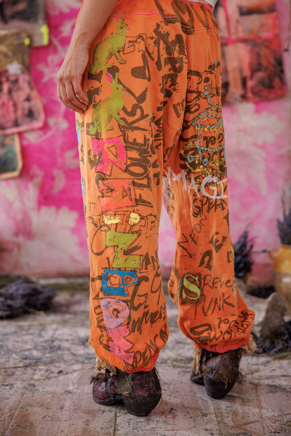 Child of the Cosmos Graffiti La Jolla Joggers – Magnolia Pearl