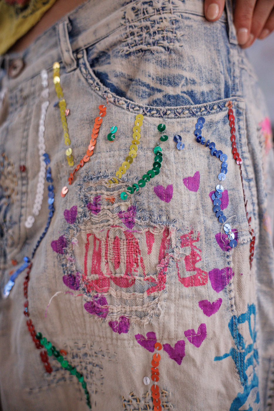 Valentino derliaus džinsai išblukusios indigo spalvos 