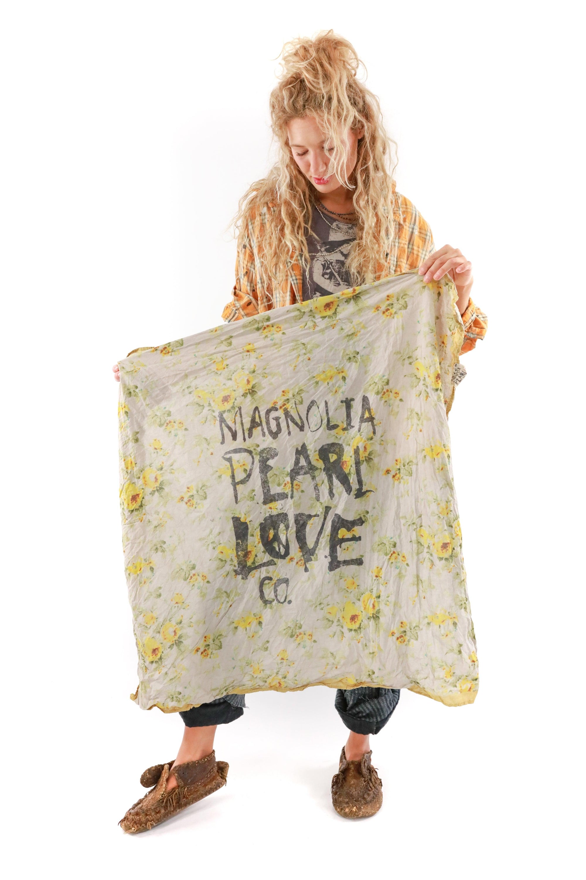 MP Love Co. Floral Scarf - Magnolia Pearl Clothing