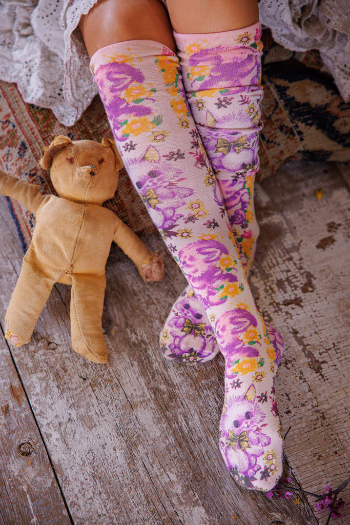 SOCKS142_SNWBL_1024x1024.jpg?v