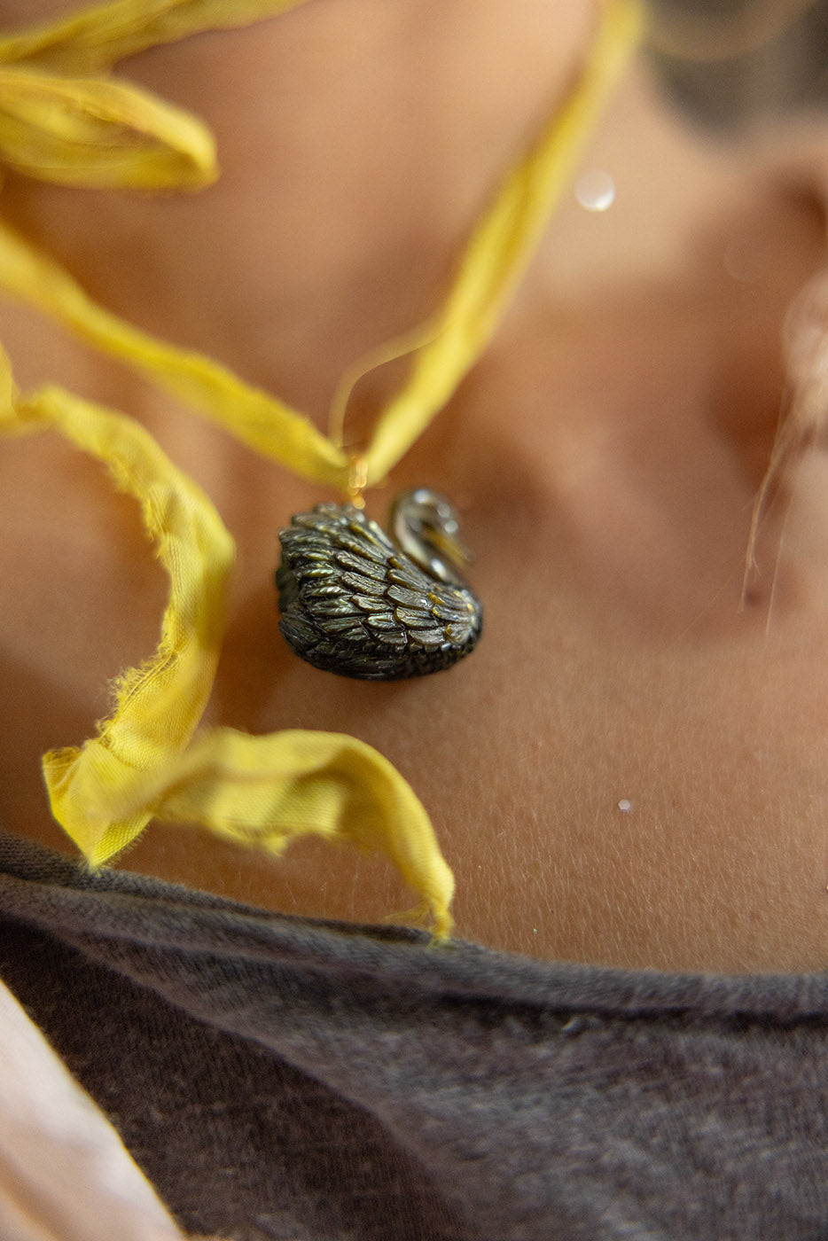 Mother Of Pearl Swan Pendant Magnolia Pearl Clothing