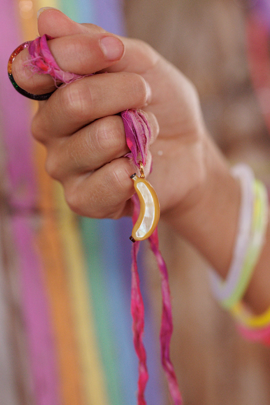 MOP Bananų pakabukas 