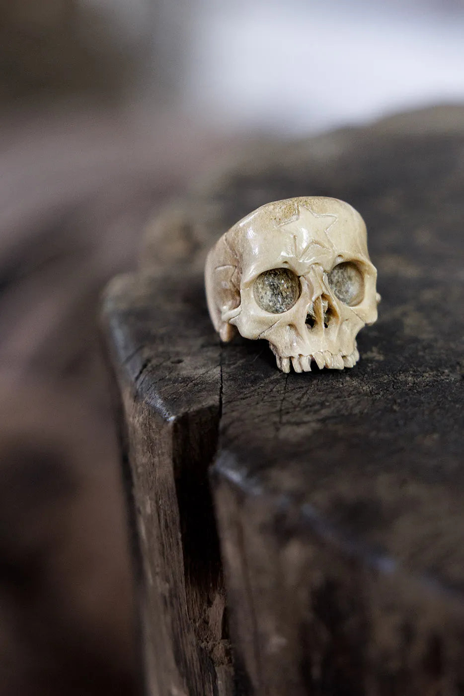 Anello con Teschio di Corna Amato