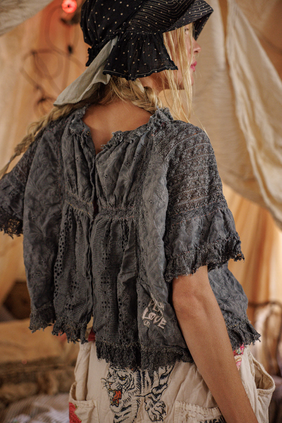 Blouse en dentelle Gabriella 