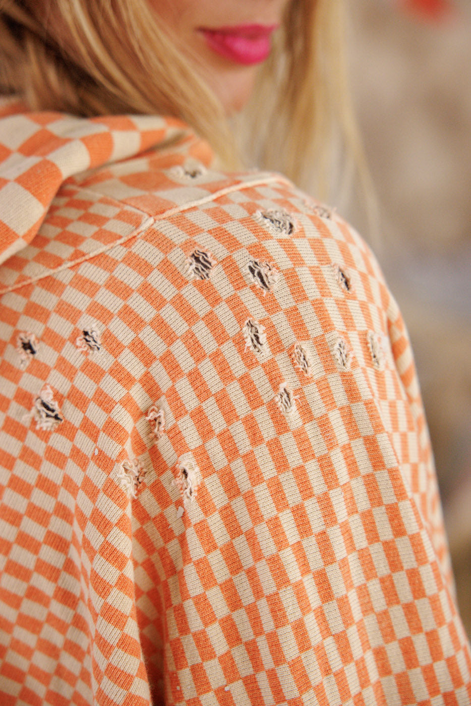 Überprüfen Sie den Raji Hoodie 