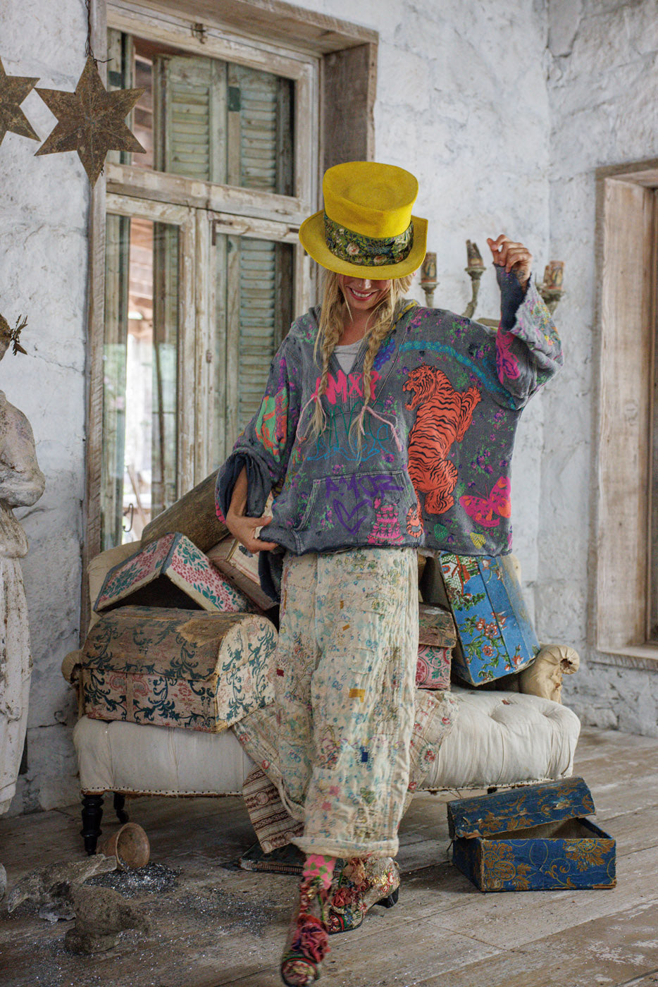 Sudadera con capucha Graphics Raji 