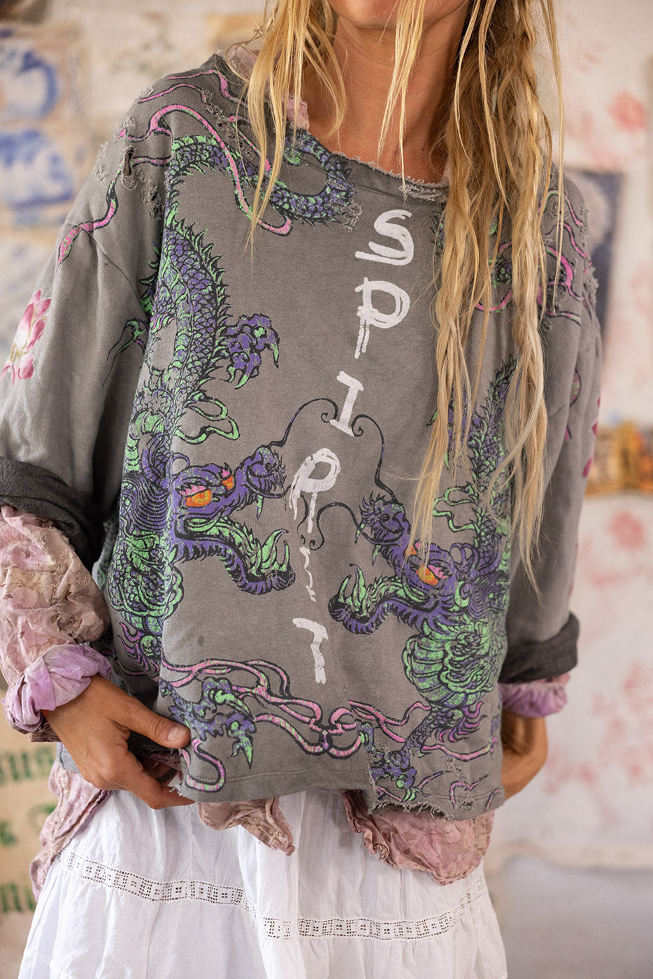 Spirit Dragon Hermosa Sweatshirt – Magnolia Pearl Clothing