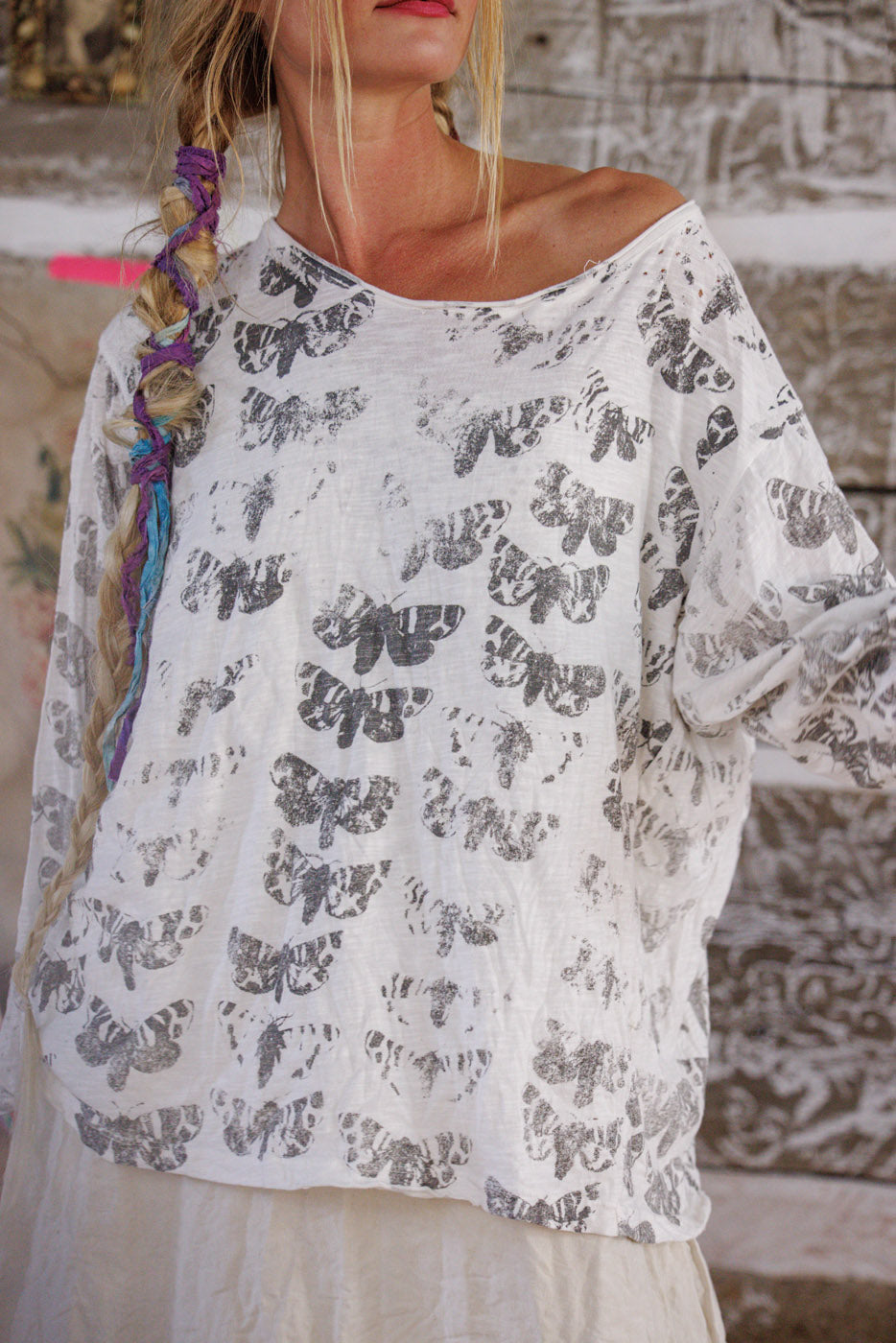 Moth Viggo T Magnolia Pearl Clothing