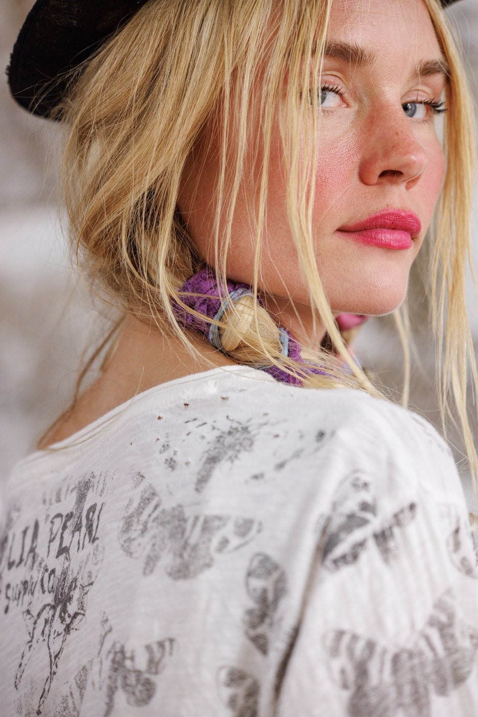 Moth Viggo T Magnolia Pearl Clothing