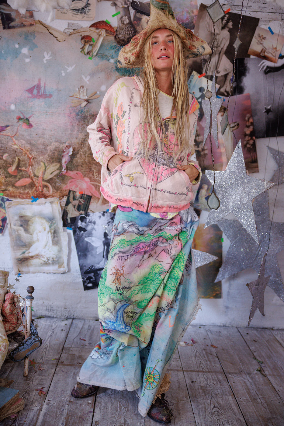 Obudź Śpiące Serce Isola Bluza z Kapturem Pocałunek Molly 