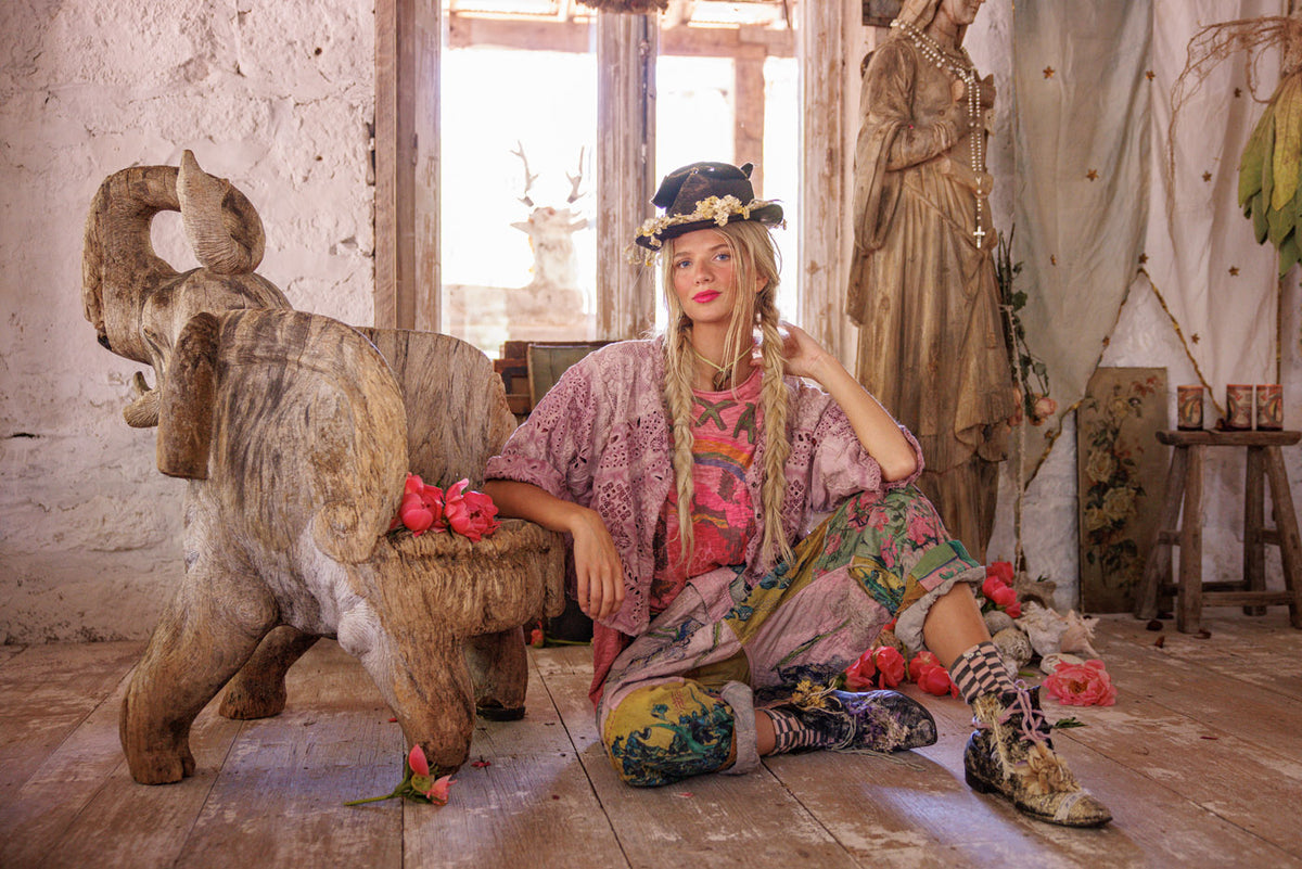 חולצת Eyelet Adelise 