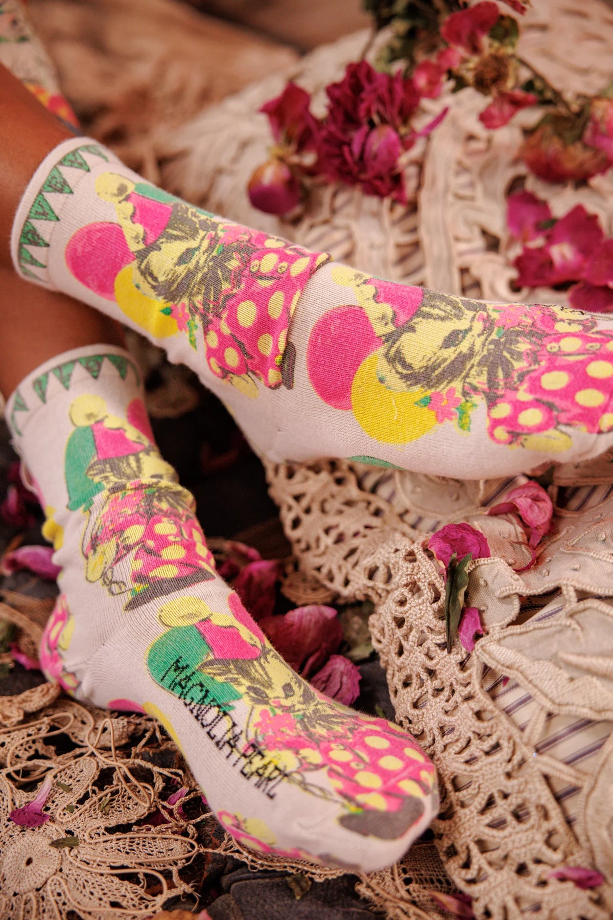 Kitty Clown MP Socken bringen die Miau-Geräusche 