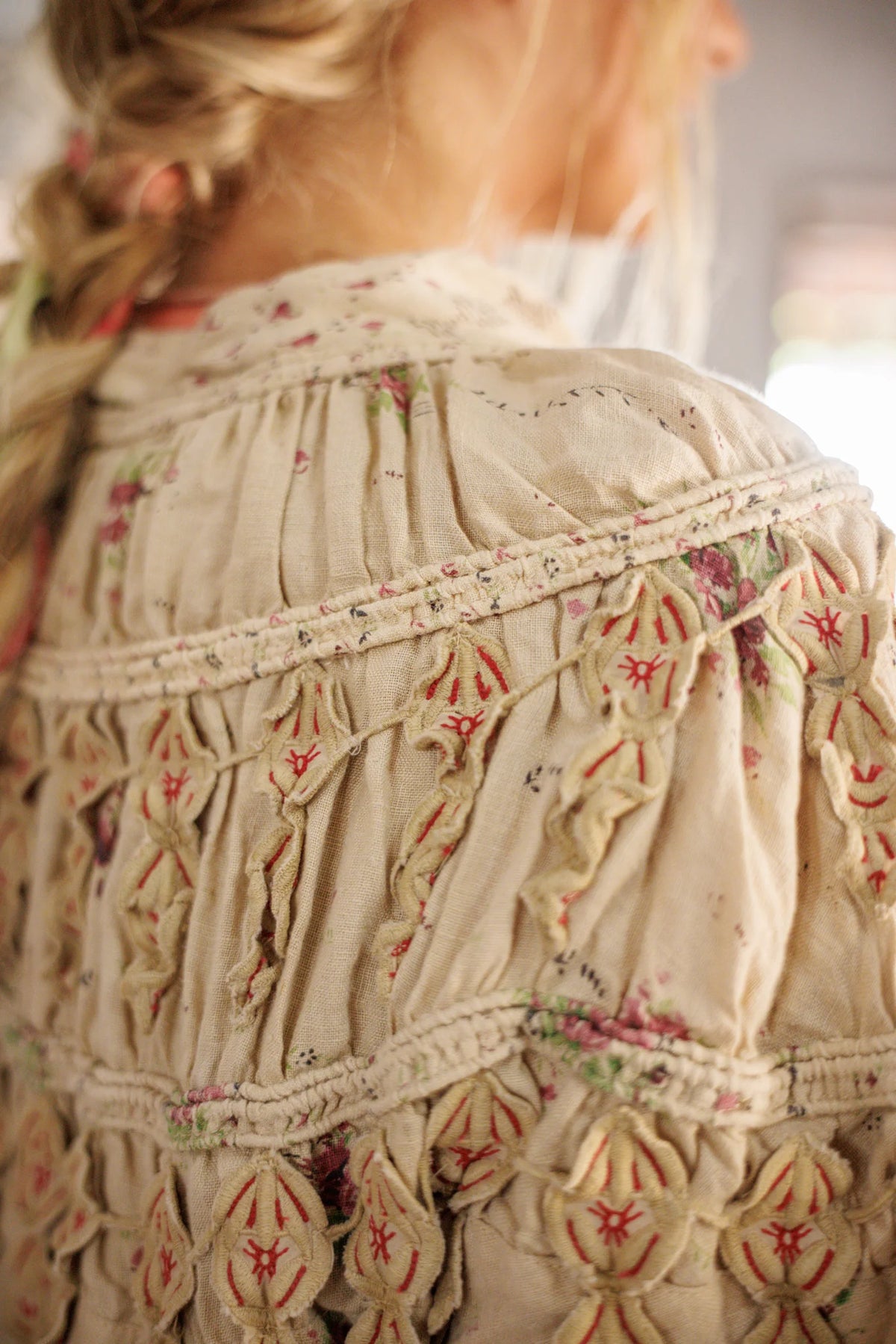 Linen Albertine Opera Coat