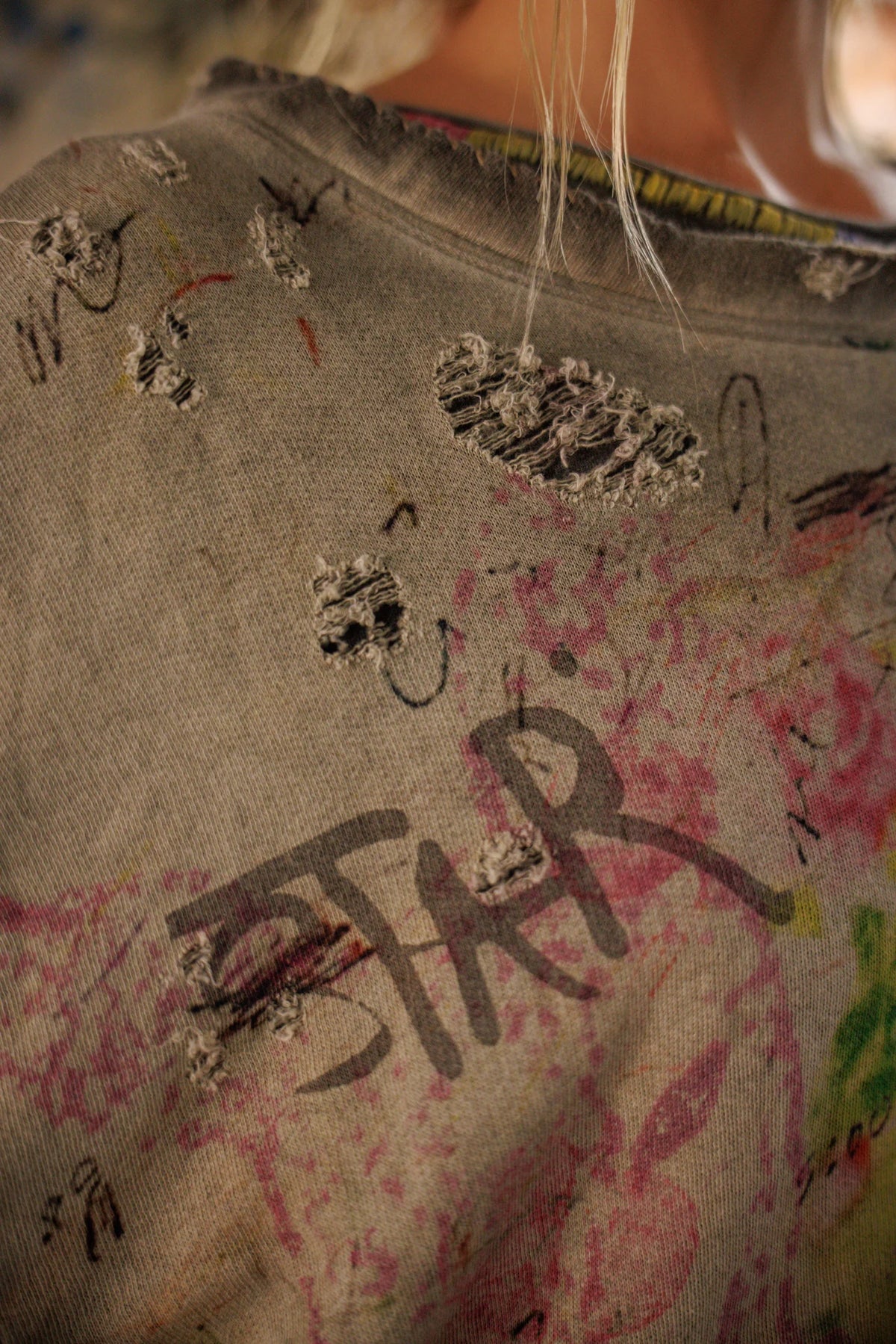 Stella Marais Radiate Love Hermosa Sweatshirt