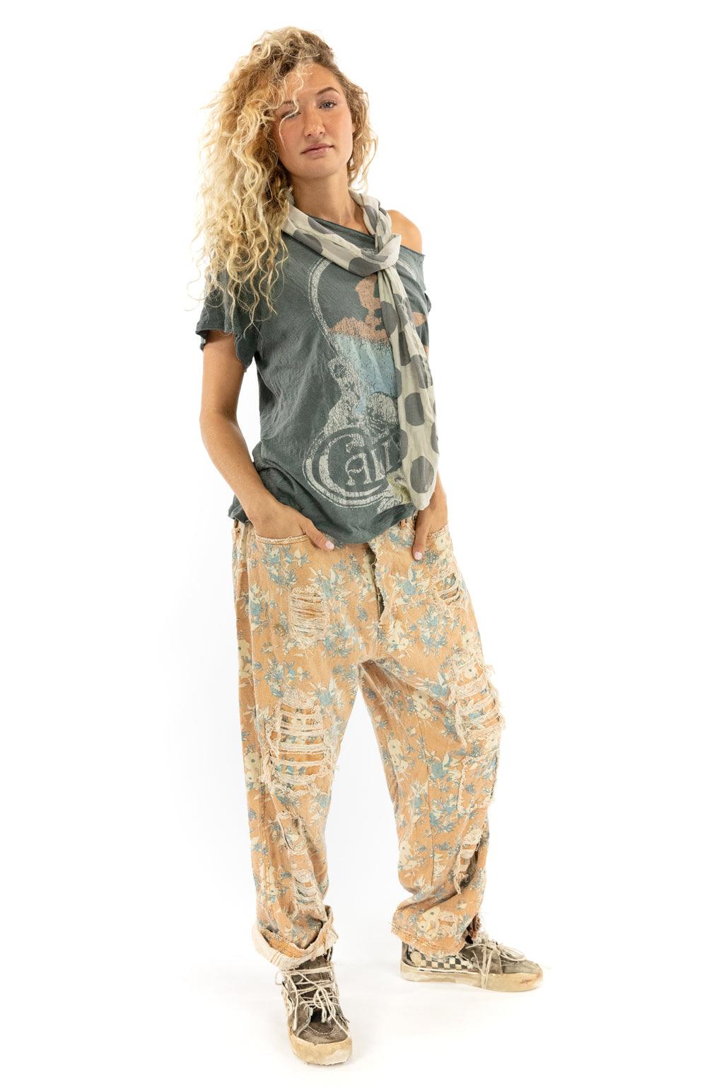 Cali Surf's Up T - Magnolia Pearl Clothing